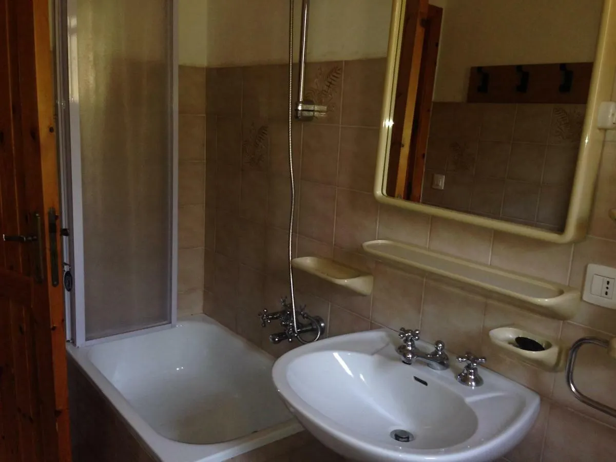 Cala D'Ambra E Ogliastra Villa San Teodoro Olaszország